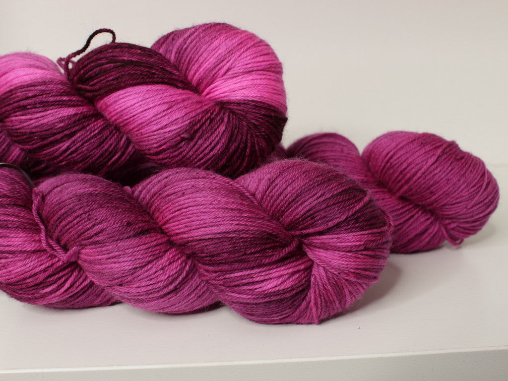 QUINACRIDONE - Auftragsfärbung/ Dyed to order